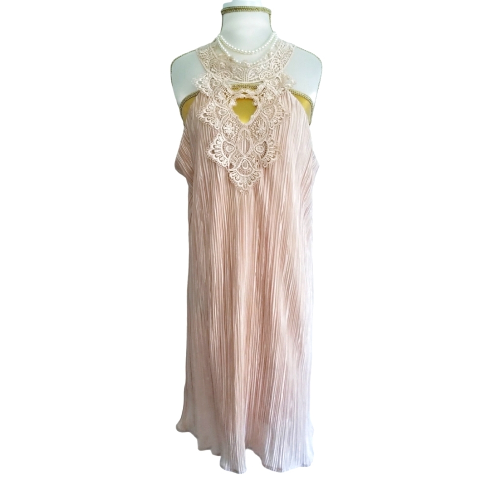 NEW Oboe Blush Pink Pleated Lace Halter Dress Nwot